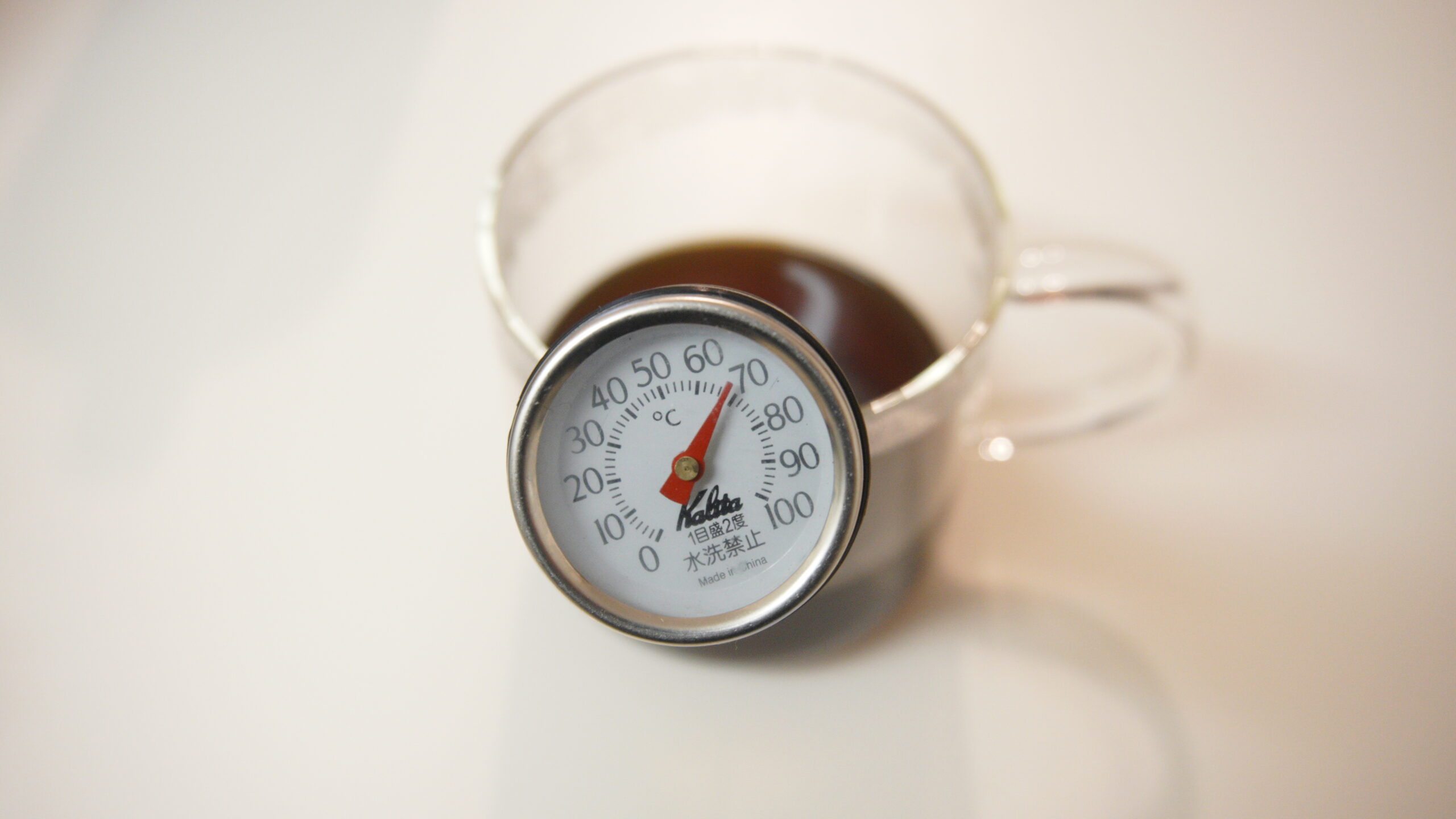 スラット+カフェのコーヒーの温度